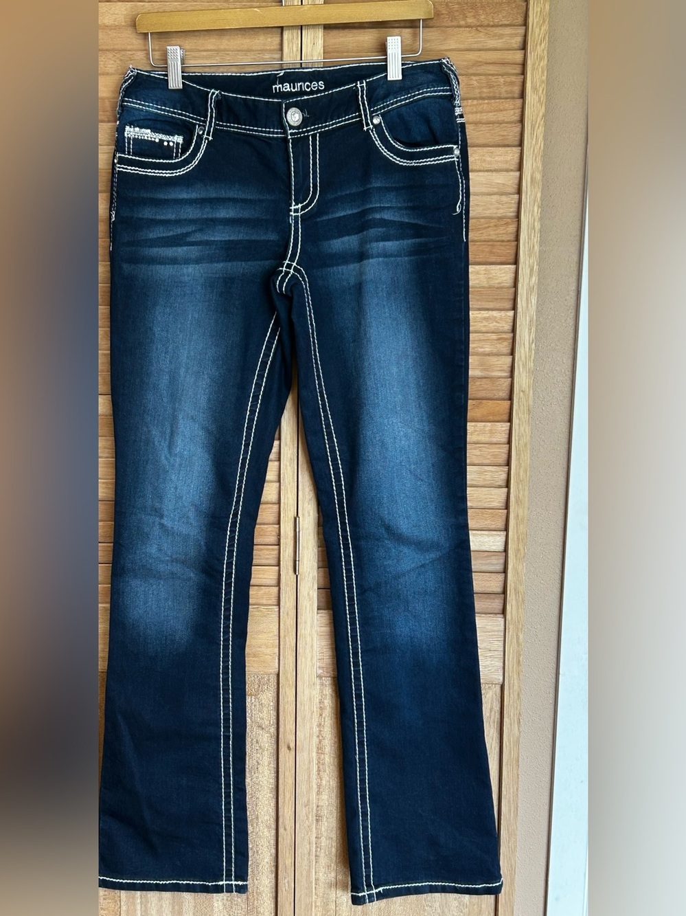 Maurices Minnie Midrise bootcut stretch embellished dark blue jeans 5/6 regular